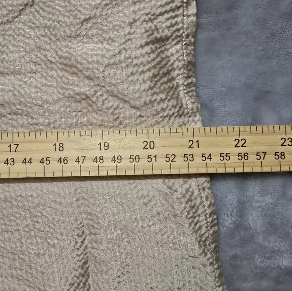 Antonio Melani Cream Color Sleeveless Size XS Silk Dress Blouse With Jewels - Picture 12 of 15